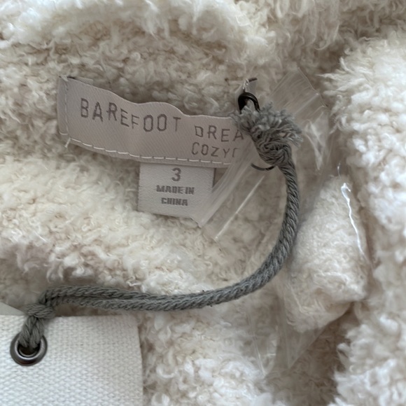 BAREFOOT Dreams Size 3 Cozychic Cream Size 3 Robe, NWT - Picture 6 of 9